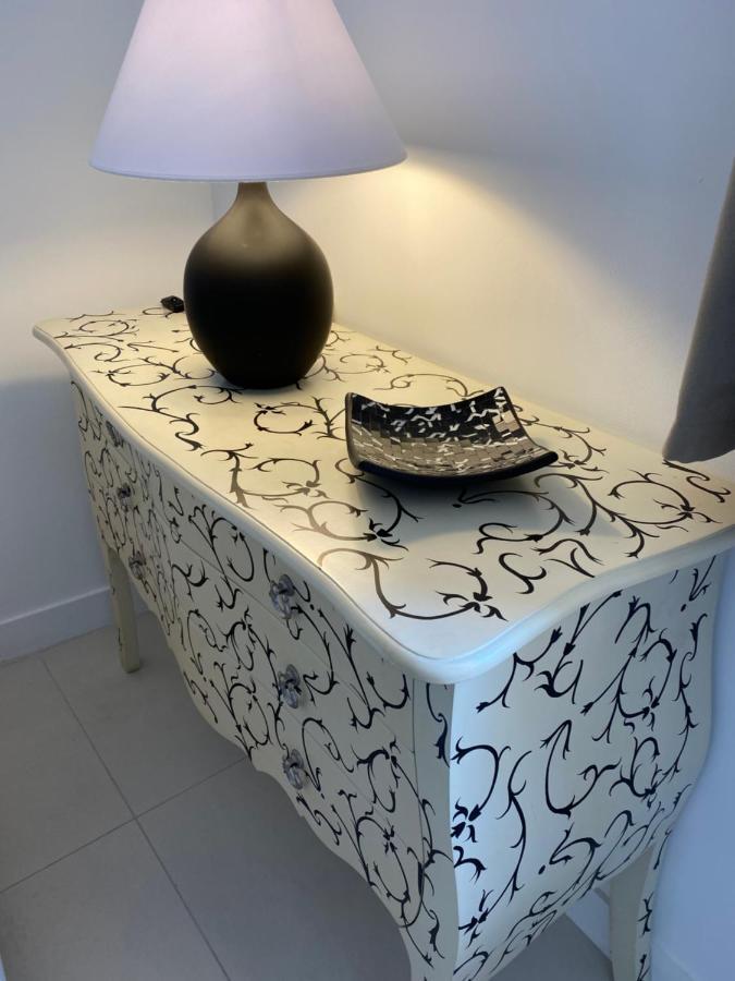 Apartament Hello 2 Pieces “Renove Et Climatise “ Vieil Antibes Zewnętrze zdjęcie